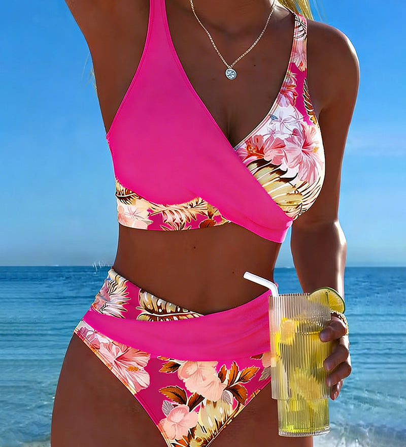 Valentina | Bikini con Estampado Floral Contrastante y Abertura