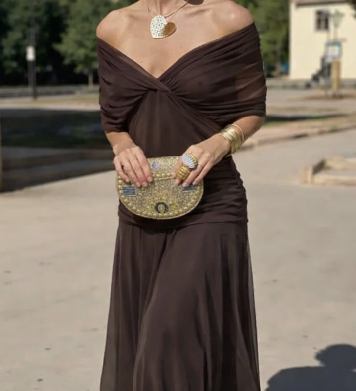 Regina | Vestido Maxi Fluido y Elegante
