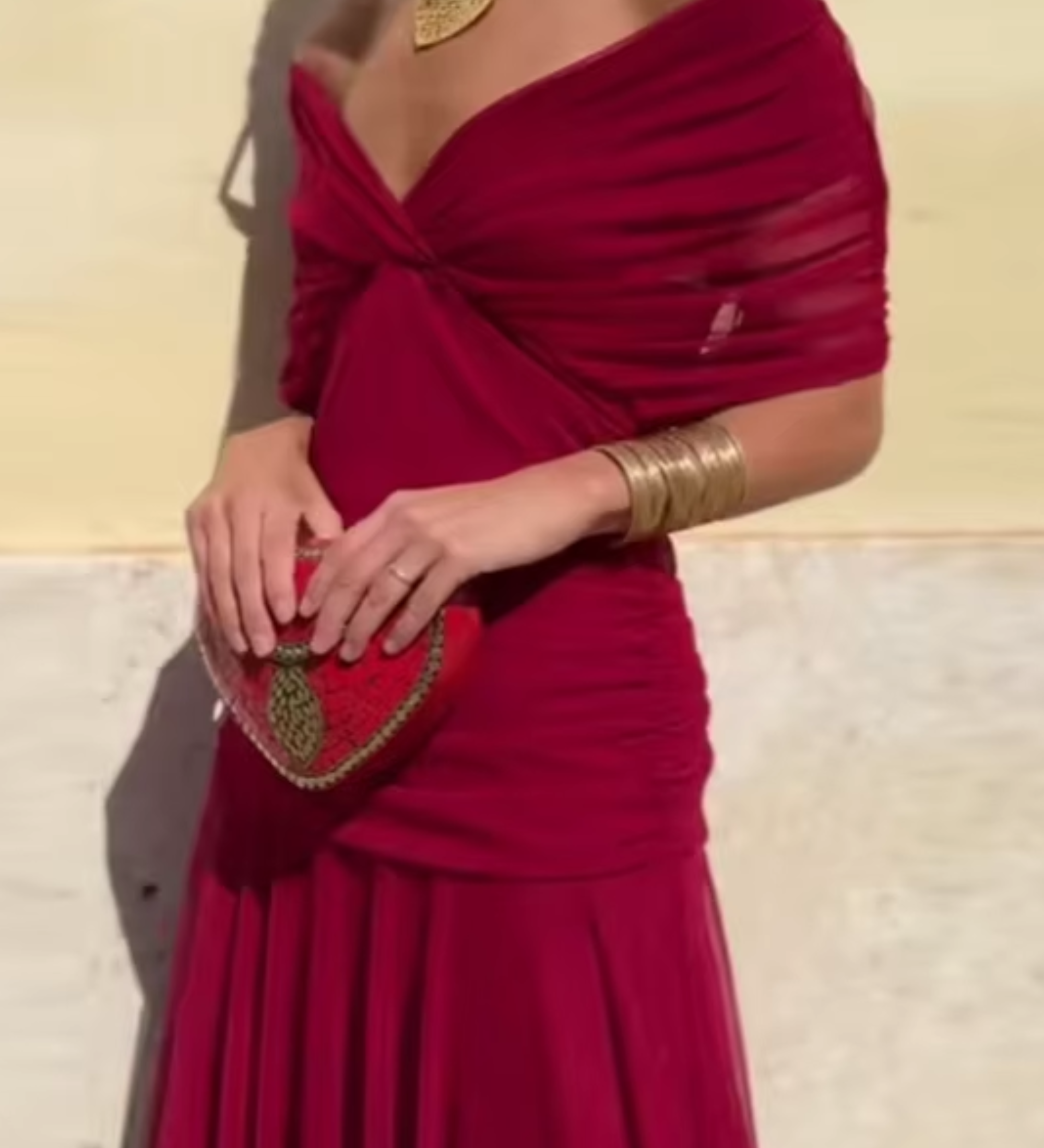 Elisa | Vestido midi con escote bardot, diseño drapeado y estampado floral elegante