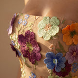 Lucía | Vestido midi palabra de honor con bordado floral en relieve