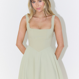 Valeria | Elegancia y Estilo para cada ocasión