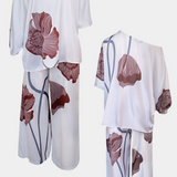 Sybella | Conjunto Floral de Dos Piezas con Hombro Descubierto y Pantalón Recto