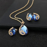 Conjunto de Collar y Pendientes en Cristal Azul con Oro