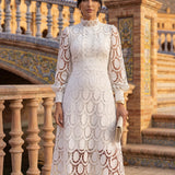Valeria | Vestido midi de encaje elegante con cuello alto y mangas largas