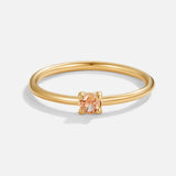 Anillos de oro con piedra de nacimiento