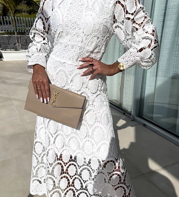 Sofía | Vestido midi de encaje con cuello alto y mangas largas elegantes