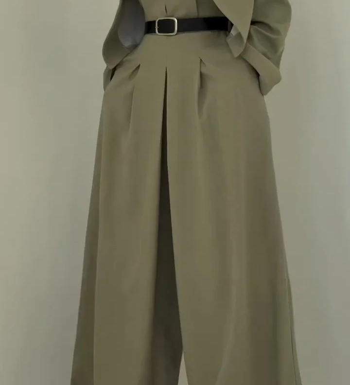 Julia Traje para Mujer - Chaqueta Oversize + Mono Bustier